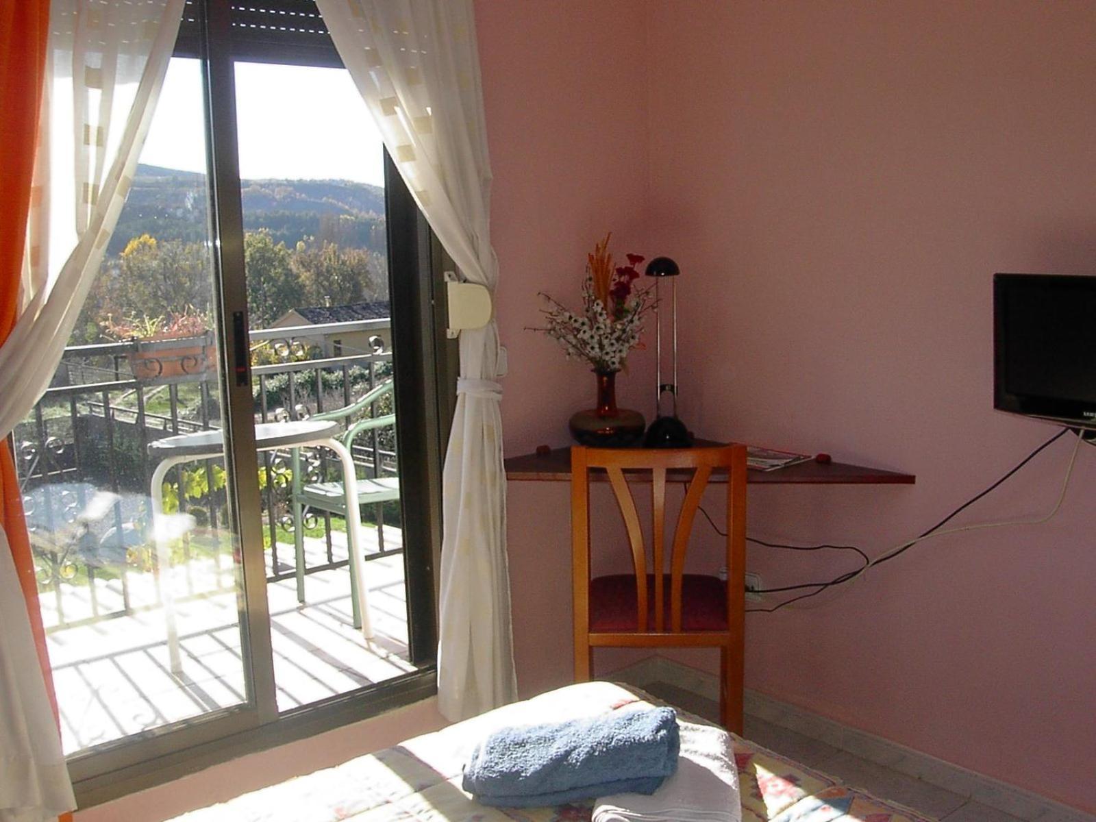 Hostal Escarla Aren ภายนอก รูปภาพ