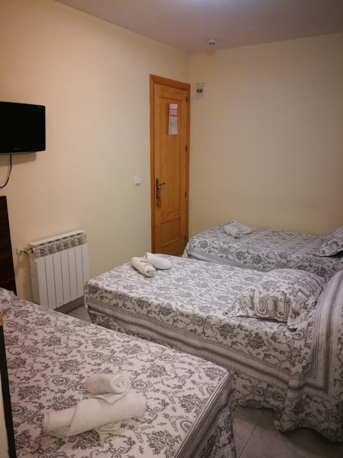 Hostal Escarla Aren ภายนอก รูปภาพ