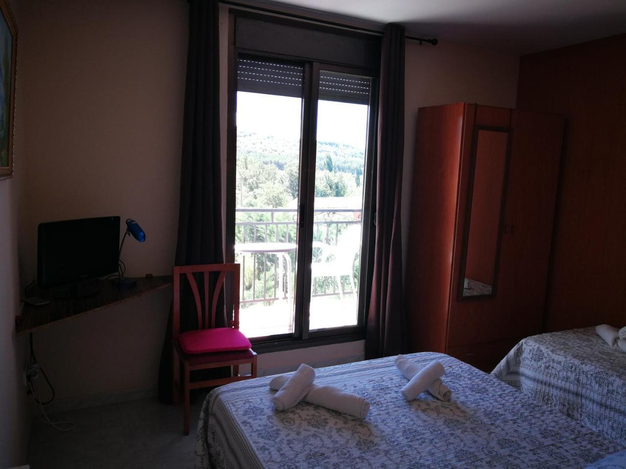 Hostal Escarla Aren ภายนอก รูปภาพ